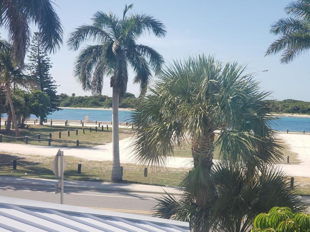 Island-Life! A Appartement Fort Pierce Buitenkant foto