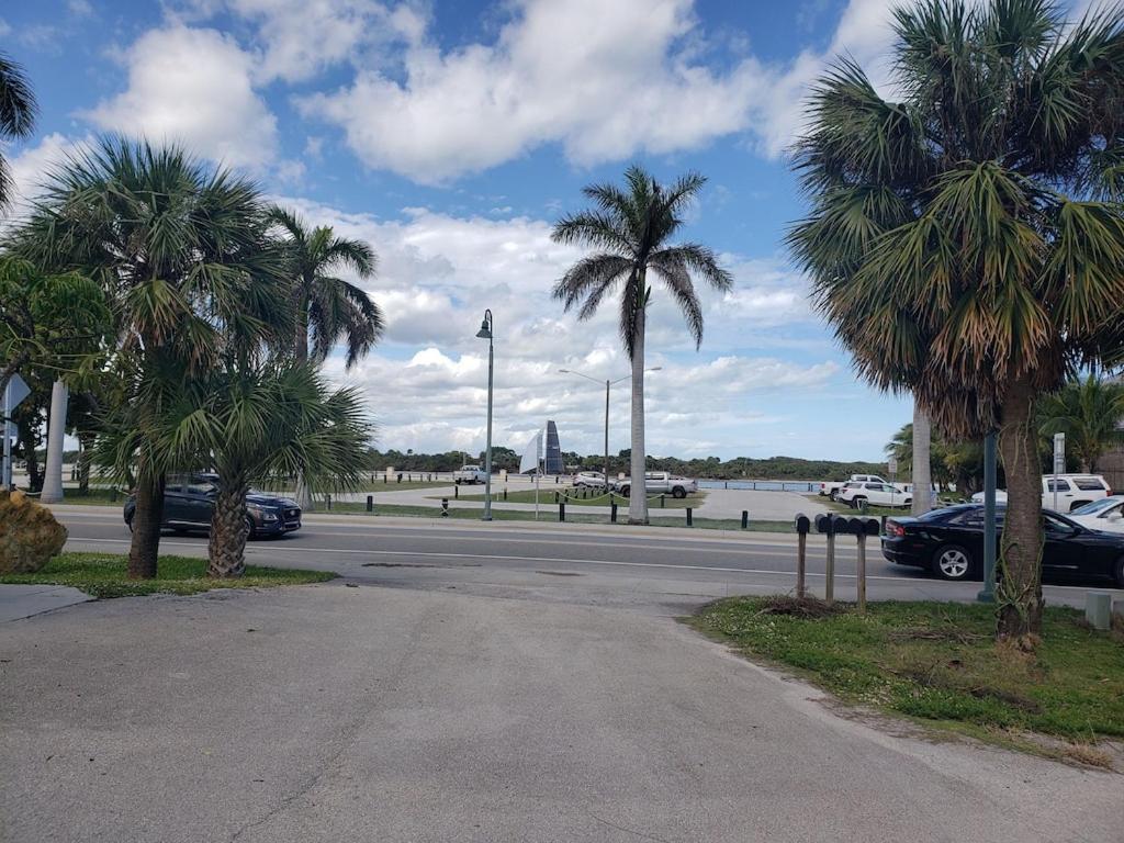 Island-Life! A Appartement Fort Pierce Buitenkant foto